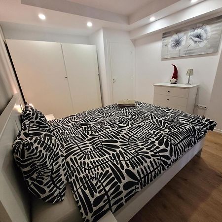 La Dolce Vita Apartment Stefanestii de Jos 外观 照片
