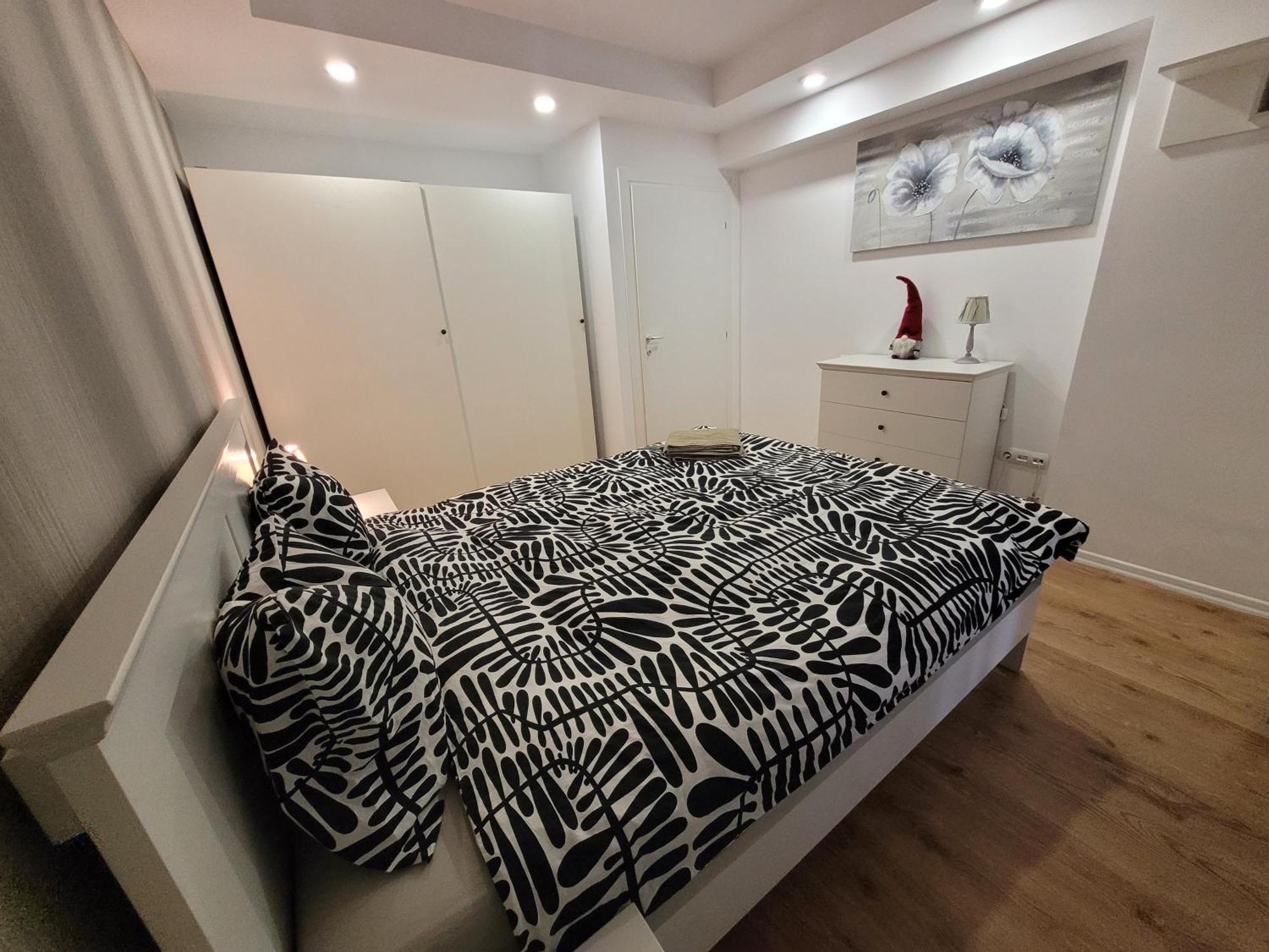 La Dolce Vita Apartment Stefanestii de Jos 外观 照片